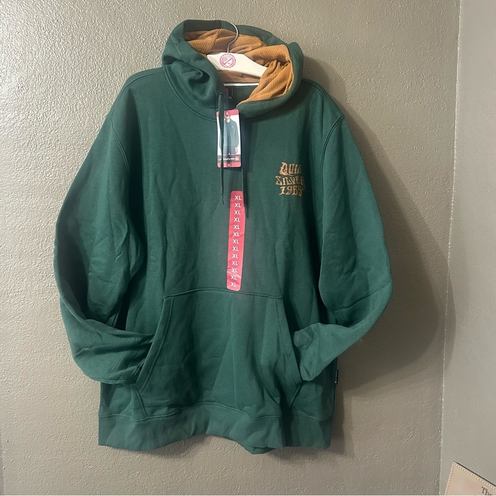 Quiksilver Dark Green Hoodie NWT Size XL